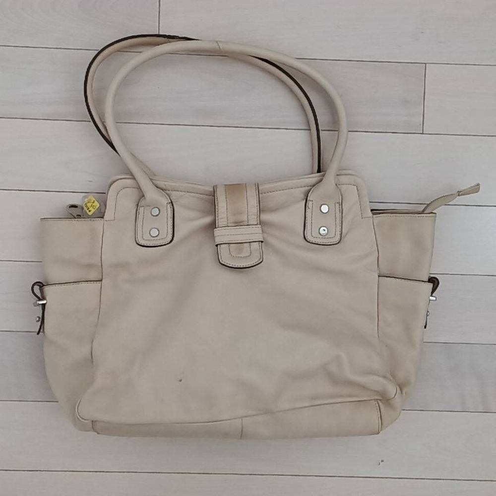 Perlina Women's Animal Print Lining Dual Handle Straps Shouder Bag Cream